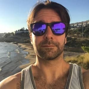 Meet your Posher, Louis